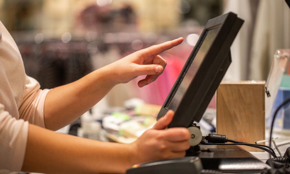 5 Key Components of Proper POS Ergonomics in Retail